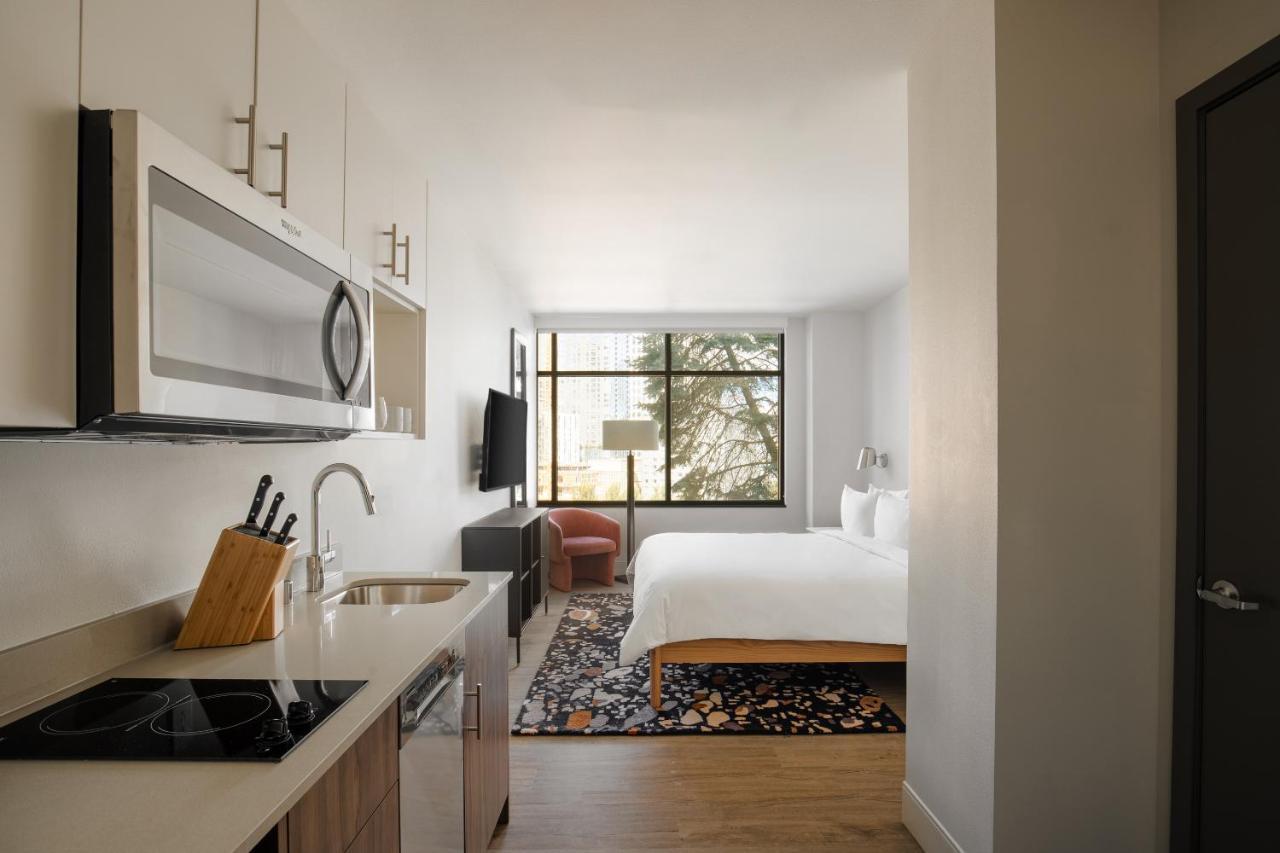 Sonder By Marriott Bonvoy Pivot Apartments Capitol Hill سياتل الغرفة الصورة